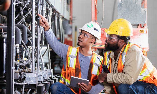 Best Circuit Breaker Repair  in Man, IL